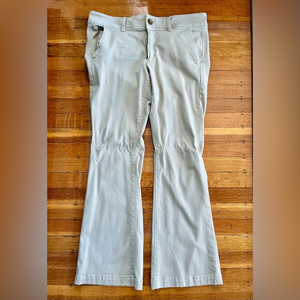 American Eagle khaki pants